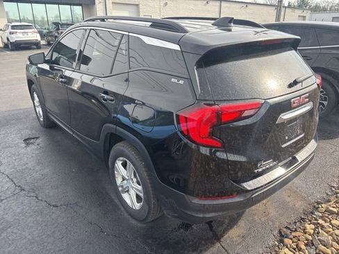 Used 2019 GMC Terrain SLE w/ Driver Convenience Package image 6