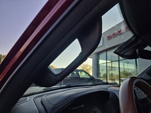 Used 2022 RAM 1500 Limited image 47