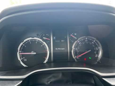 Used 2023 Toyota 4Runner Limited AWD/4WD image 46