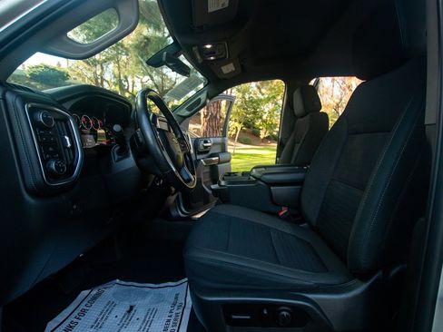 Used 2020 Chevrolet Silverado 1500 LT w/ All-Star Edition AWD/4WD image 17
