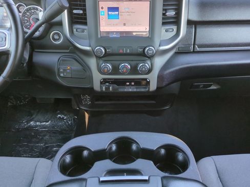 Used 2024 RAM 2500 Big Horn image 17