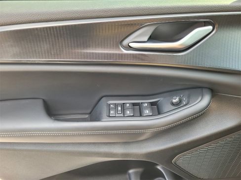 Used 2025 Jeep Grand Cherokee Laredo X w/ Luxury Tech Group I image 25