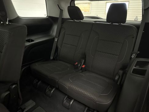 Used 2017 GMC Acadia SLE FWD image 38