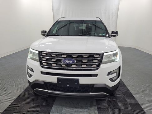 Used 2016 Ford Explorer XLT w/ Equipment Group 201A image 15