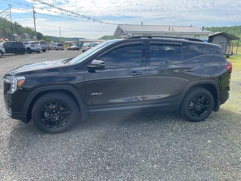 Used 2022 GMC Terrain AT4 w/ Infotainment Package II AWD/4WD image 2