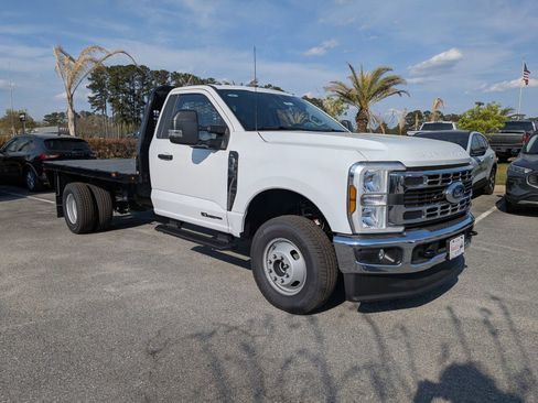 New 2026 Ford F350 XL w/ XL Chrome Package AWD/4WD image 1