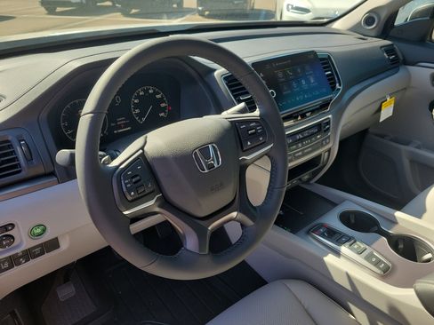 New 2026 Honda Ridgeline RTL image 10