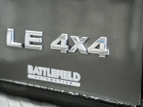 Used 2006 Nissan Frontier LE image 10