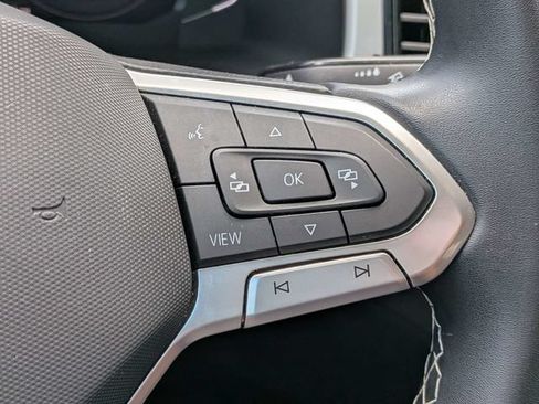 Certified 2023 Volkswagen Atlas SE w/ Black Wheel Package FWD image 27