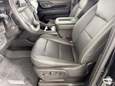 Used 2023 Chevrolet Tahoe Premier w/ Advanced Technology Package AWD/4WD image 11