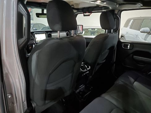 Used 2021 Jeep Wrangler Unlimited Sport AWD/4WD image 25