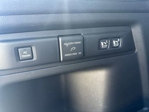 Used 2025 MAZDA CX-70 Plug-In Hybrid w/ Premium Plus AWD/4WD image 22