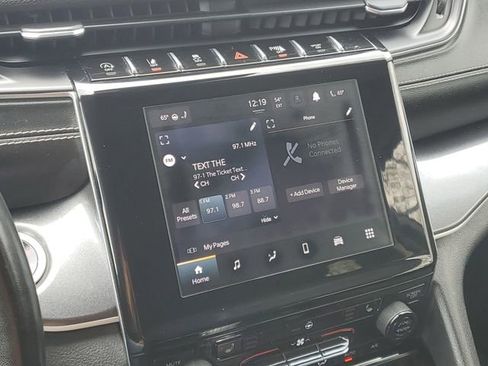 Used 2021 Jeep Grand Cherokee L Laredo w/ Luxury Tech Group I AWD/4WD image 26