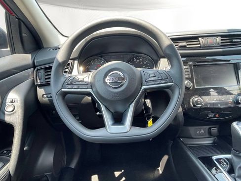 Used 2020 Nissan Rogue Sport S AWD/4WD image 14