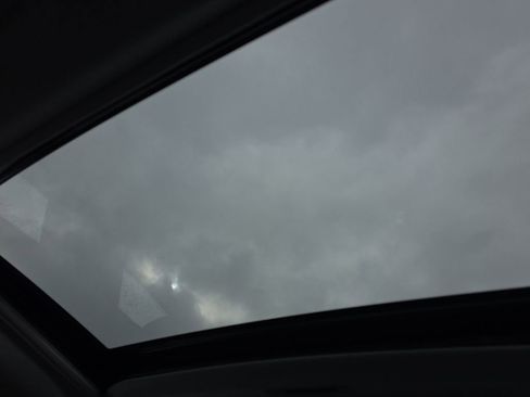 Certified 2021 Toyota Camry XLE w/ Navigation Upgrade Package image 29