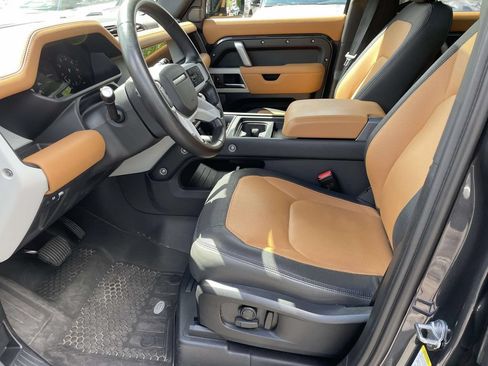Used 2023 Land Rover Defender 110 X-Dynamic SE AWD/4WD image 14