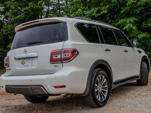 Used 2019 Nissan Armada SL w/ Premium Package RWD image 5