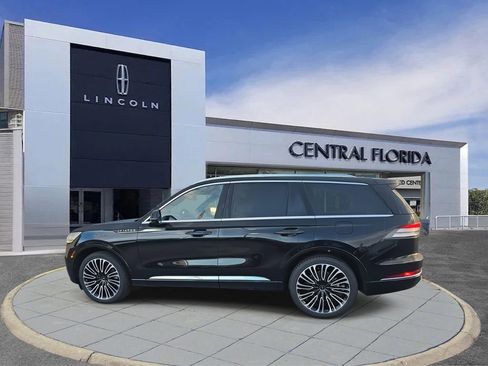 Used 2025 Lincoln Aviator Black Label image 6
