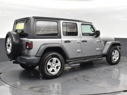 Used 2018 Jeep Wrangler Unlimited Sport S image 6