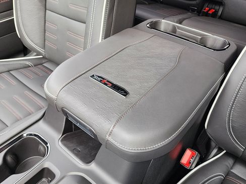 New 2026 GMC Sierra 2500 AT4X image 34