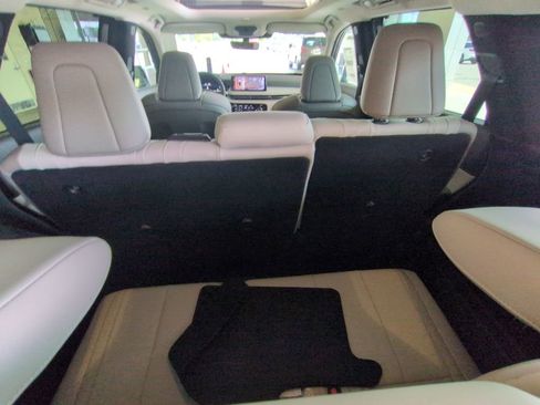 New 2026 INFINITI QX60 Luxe w/ Cargo Package AWD/4WD image 35