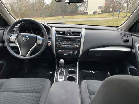 Used 2014 Nissan Altima 2.5 S w/ Sport Value Package image 51
