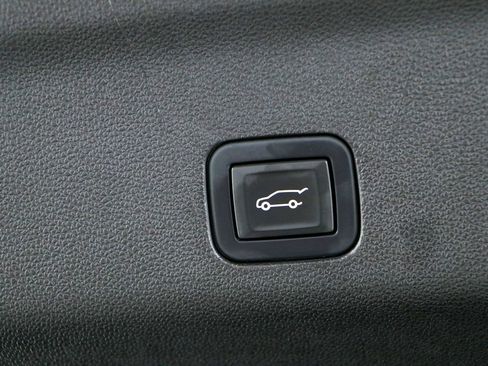 Used 2021 GMC Yukon Denali AWD/4WD image 35