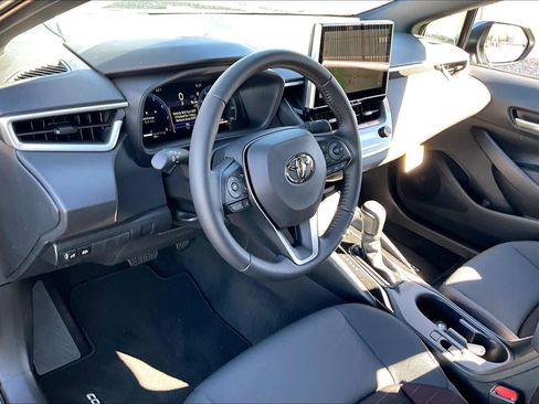 Used 2026 Toyota Corolla SE image 15