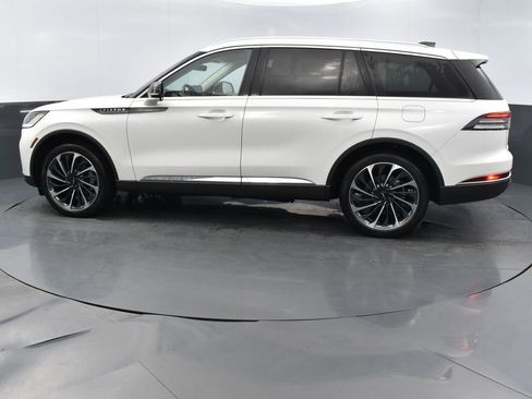New 2025 Lincoln Aviator Reserve w/ Equipment Group 201A image 4