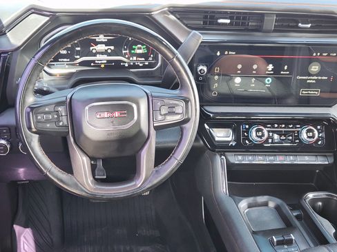 Used 2024 GMC Sierra 2500 AT4 w/ AT4 Premium Plus Package AWD/4WD image 26