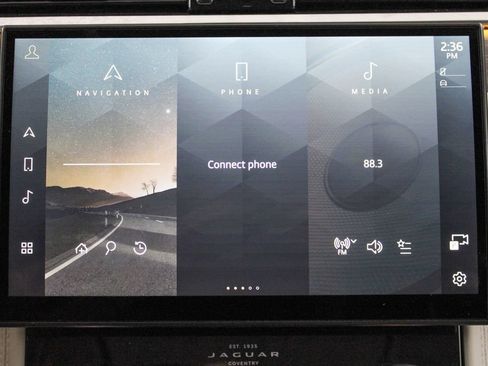 Used 2022 Jaguar F-PACE S AWD/4WD image 34