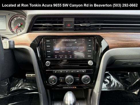 Used 2020 Volkswagen Passat 2.0T SEL image 22