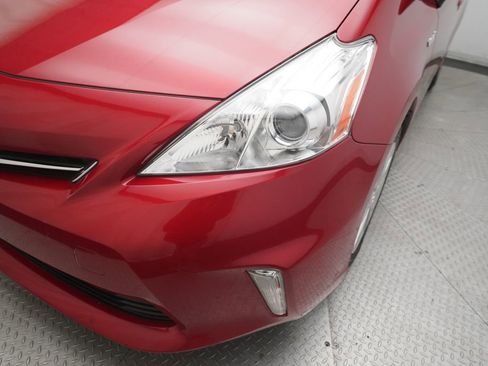 Used 2014 Toyota Prius V Two FWD image 24