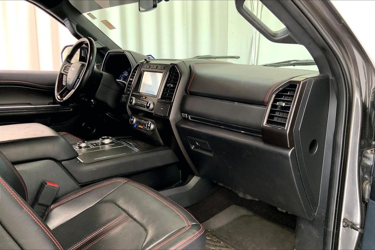 Used 2021 Ford Expedition Max Limited AWD/4WD image 28