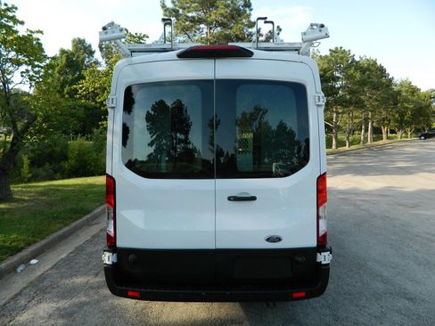 Used 2019 Ford Transit 250 148 Medium Roof RWD image 8