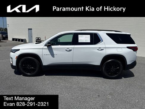 Used 2023 Chevrolet Traverse LT AWD/4WD image 4