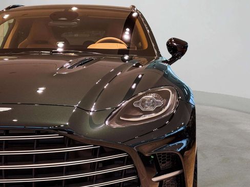 New 2026 Aston Martin DBX 707 image 62