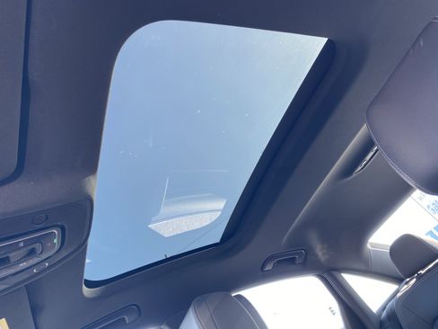 Used 2024 Audi A6 Premium Plus image 18