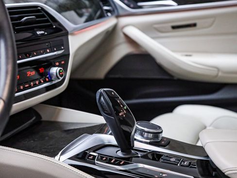 Certified 2023 BMW 540i xDrive 540i xDrive w/ M Sport Package image 25