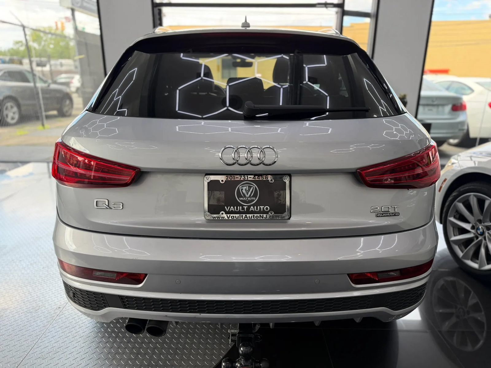 Used 2016 Audi Q3 2.0T Prestige w/ Prestige Package AWD/4WD image 13