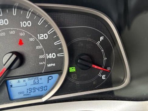 Used 2013 Toyota RAV4 XLE image 15