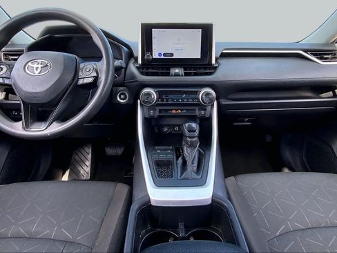 Used 2024 Toyota RAV4 XLE FWD image 15