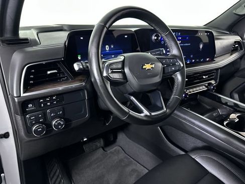 Used 2025 Chevrolet Tahoe LT AWD/4WD image 10