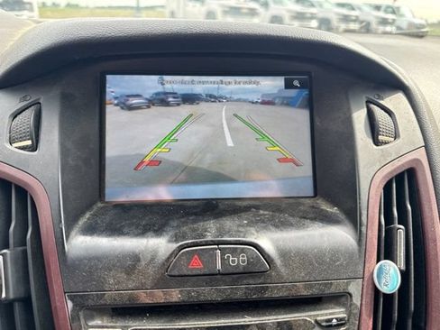 Used 2012 Ford Focus Titanium FWD image 13