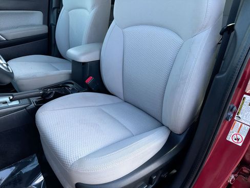 Used 2017 Subaru Forester 2.5i Premium image 17