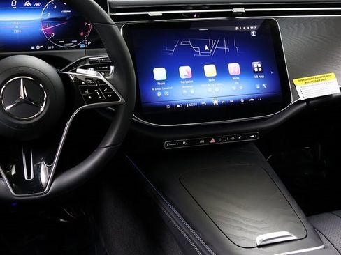 Certified 2026 Mercedes-Benz E 350 4MATIC Sedan image 15