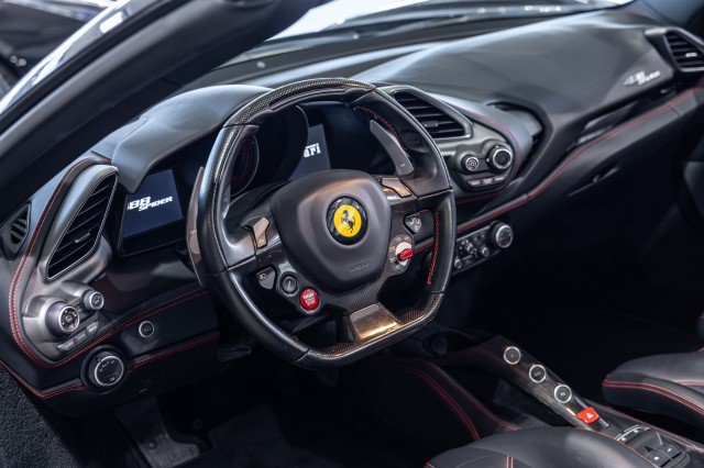 Used 2018 Ferrari 488 Spider RWD image 11