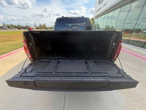 Used 2025 Ford F150 Raptor AWD/4WD image 13