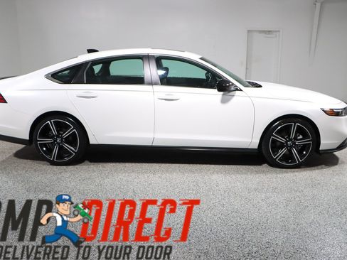 Used 2024 Honda Accord Sport image 6