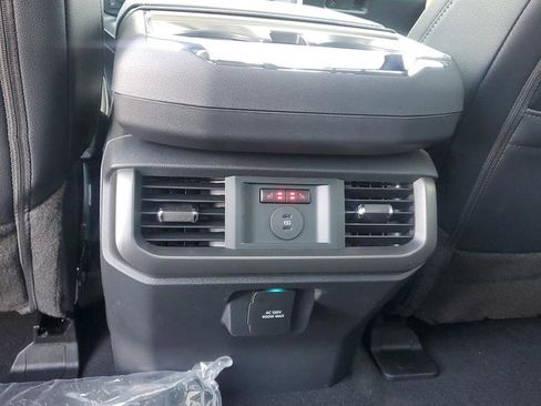 New 2026 Ford F150 Lariat w/ Equipment Group 502A High image 47